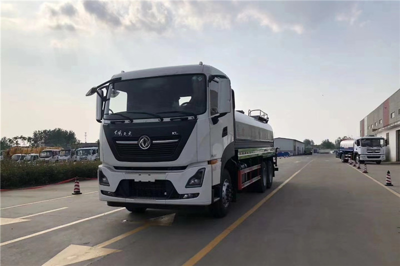東風(fēng)天龍后八輪20噸噴霧車，國(guó)六綠化噴灑車